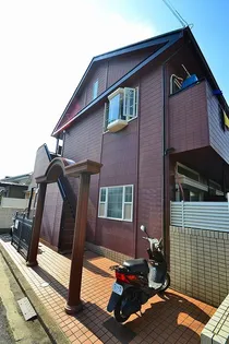 フィオーレ【2階】の外観