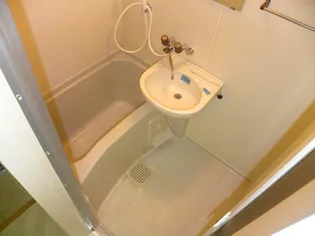 STクローバー【2階】の風呂