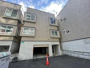 グランシュ-ルA【2階】の外観