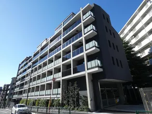 ザ・パークハビオ神泉【3階】の外観