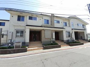 埼玉県さいたま市岩槻区美園東3【アパート】の外観