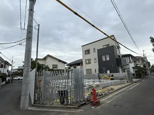 ディー パイナ 小机町2【2階】の外観