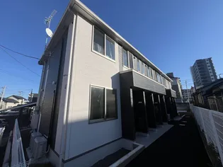 アインタウゼント3【1階】の外観