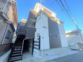 クレストコートの画像