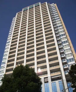 東京都品川区上大崎4【マンション】の外観