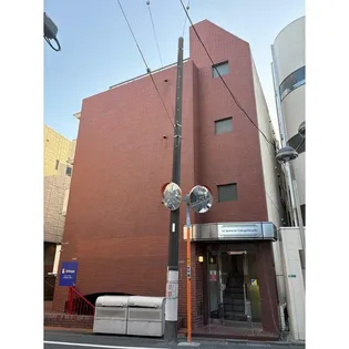 ラ スペランツァ学芸大学の画像