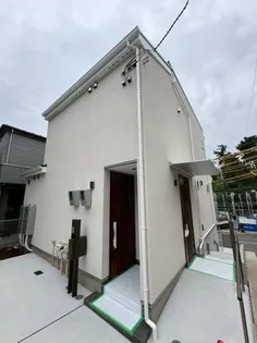 Sharapova s house【2階】の外観