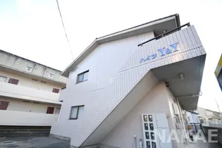 徳島県小松島市日開野町字高須【アパート】の外観