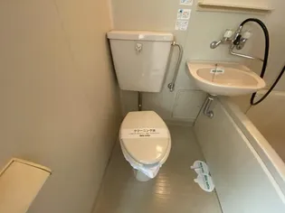 フレグランス76【1階】の内装