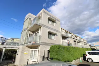 ロイヤルヒルズ木町I【3階】の外観