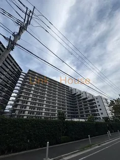 東京都江戸川区平井4【マンション】の外観