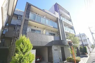 東京都足立区栗原2【マンション】の外観