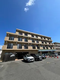 グラマラススクエア【3階】の外観