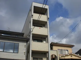 イーストヴィレッジ大宅【4階】の外観