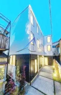 東京都新宿区新宿7【アパート】の外観