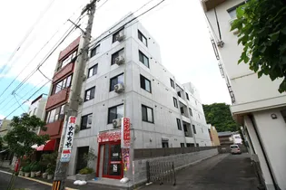 ピース・ラ・ヴェスタ【4階】の外観