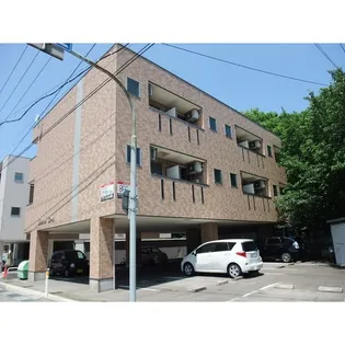 Siben drei(ジーベン ドライ)【1階】の外観