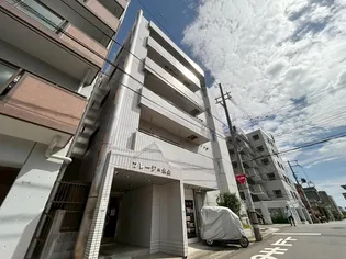 プレ-ジュ本山【2階】の外観