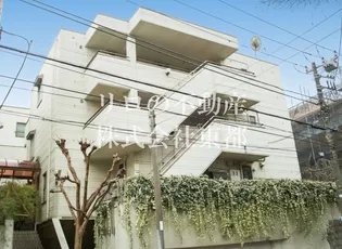 メゾン日比【2階】の外観