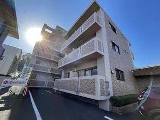 アグレアブルゴトウ3【3階】の外観