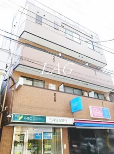 リライアンスコート志村【5階】の外観