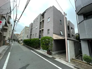 ジュネス洗足【4階】の外観