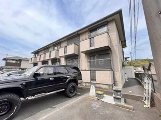 グランドール左入【2階】の外観