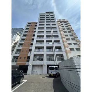 プライムアーバン仙台北目町【2階】の外観