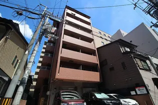 パルティール四条【2階】の外観