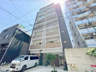 イーストコア新大阪【3階】の外観