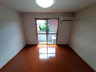 モナリエ大小路【2階】の内装