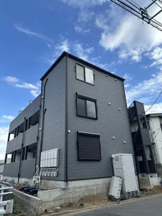 アーデルハイド【2階】の外観