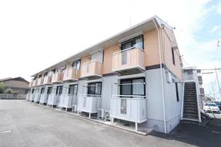 シャトルハイツの画像