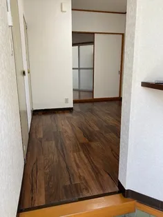 サンハルク一色の玄関