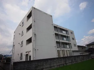 国府マンション【4階】の外観