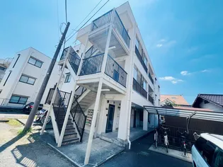 セゾン ドゥーの外観