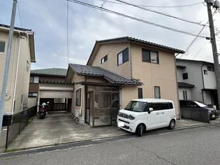 石川県白山市新田町【一戸建】の外観