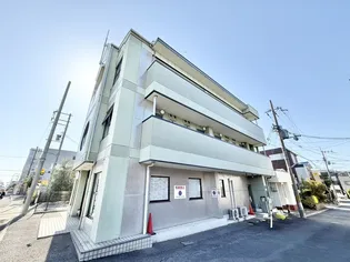 ドマ-レ平川【3階】の外観