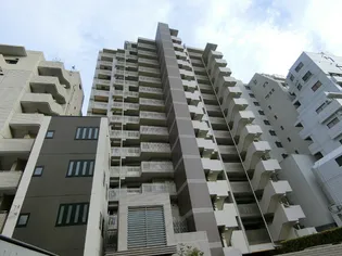 パークハウス新宿若松町【8階】の外観