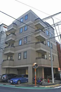 東京都港区東麻布2【マンション】の外観