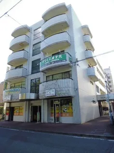 グランディシンヤ【3階】の外観