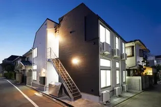 クレシェンド学芸大学【2階】の外観