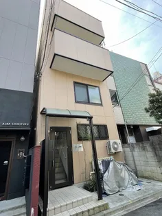 Fコート新宿【3階】の外観