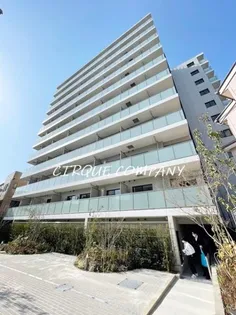 ドゥーエ横濱鶴見【3階】の外観