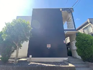レオパレスシェソワ【1階】の外観