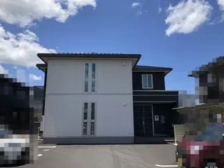 クローバーの外観