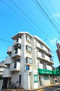 メゾン徳川【2階】の外観