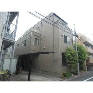 a la mode【2階】の外観