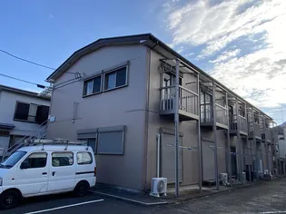 神奈川県藤沢市亀井野【アパート】の外観