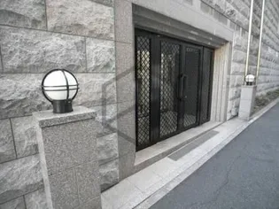 東京都港区西麻布4【マンション】の外観